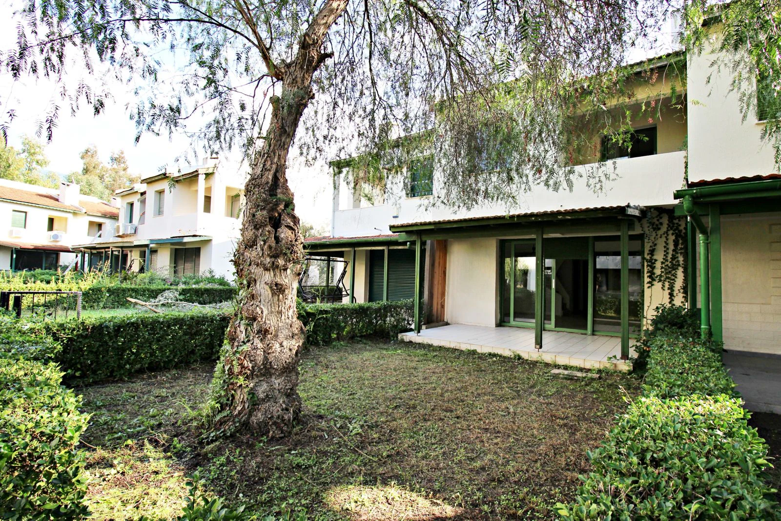Eylem Keskin'den Kamçıoğlu Vilları Satılık Muhteşem 3+1 Villa