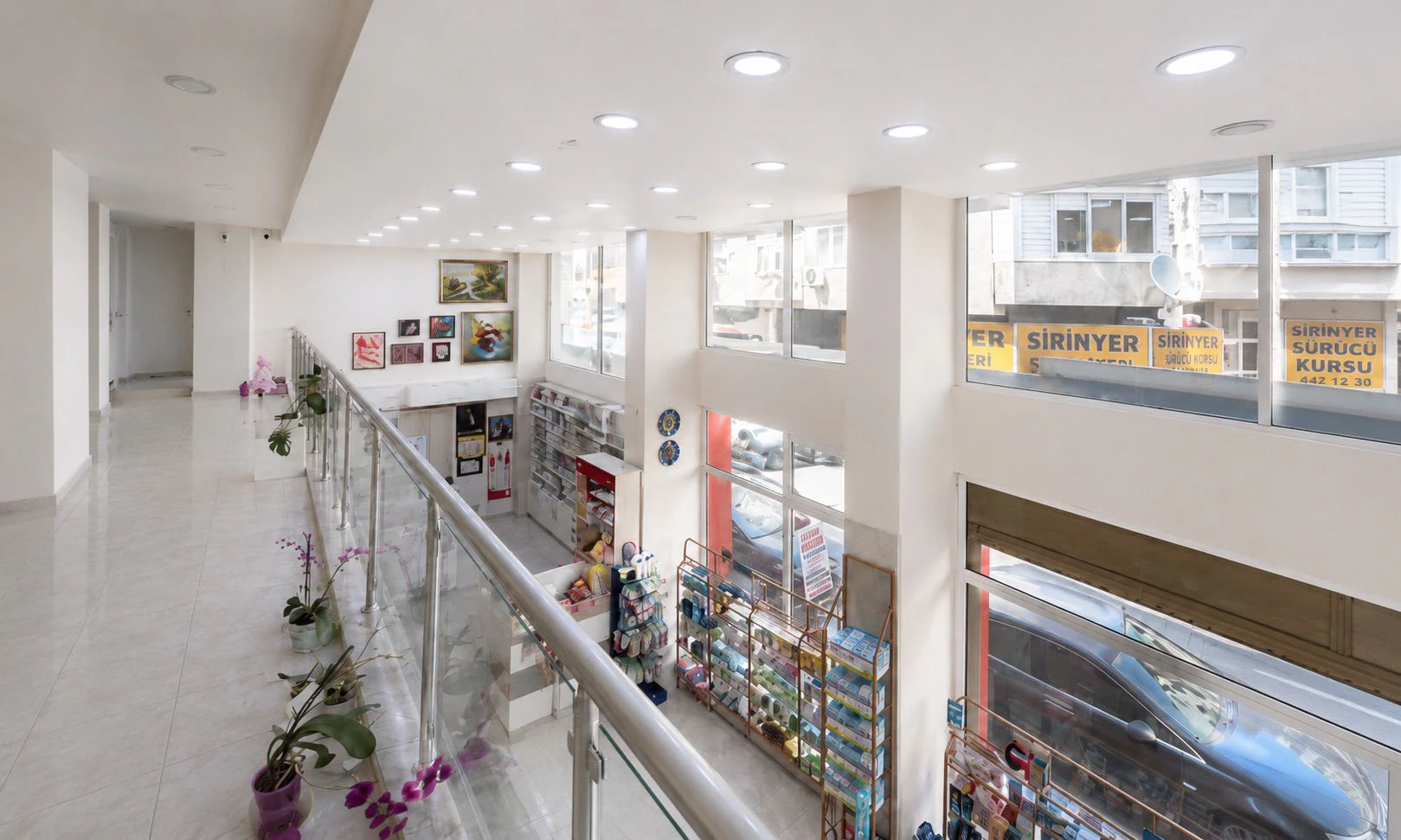 ŞİRİNYER MENDERES CD. KÖŞE KONUMLU 140 M² ECZANE KİRACILI DÜKKAN galeri 4