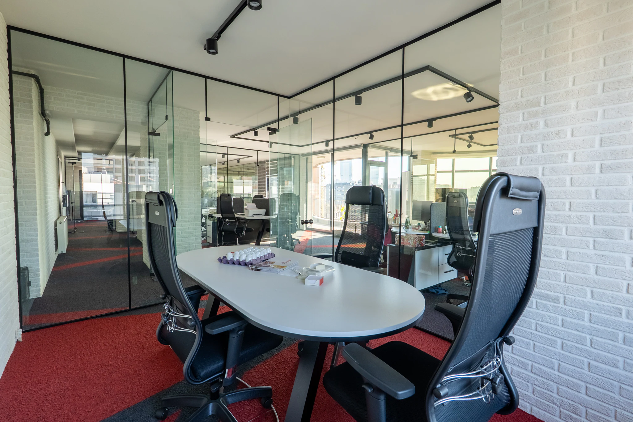TEOK'TAN | MANAVKUYU'DA 270 m² EŞYALI SATILIK OFİS galeri 5