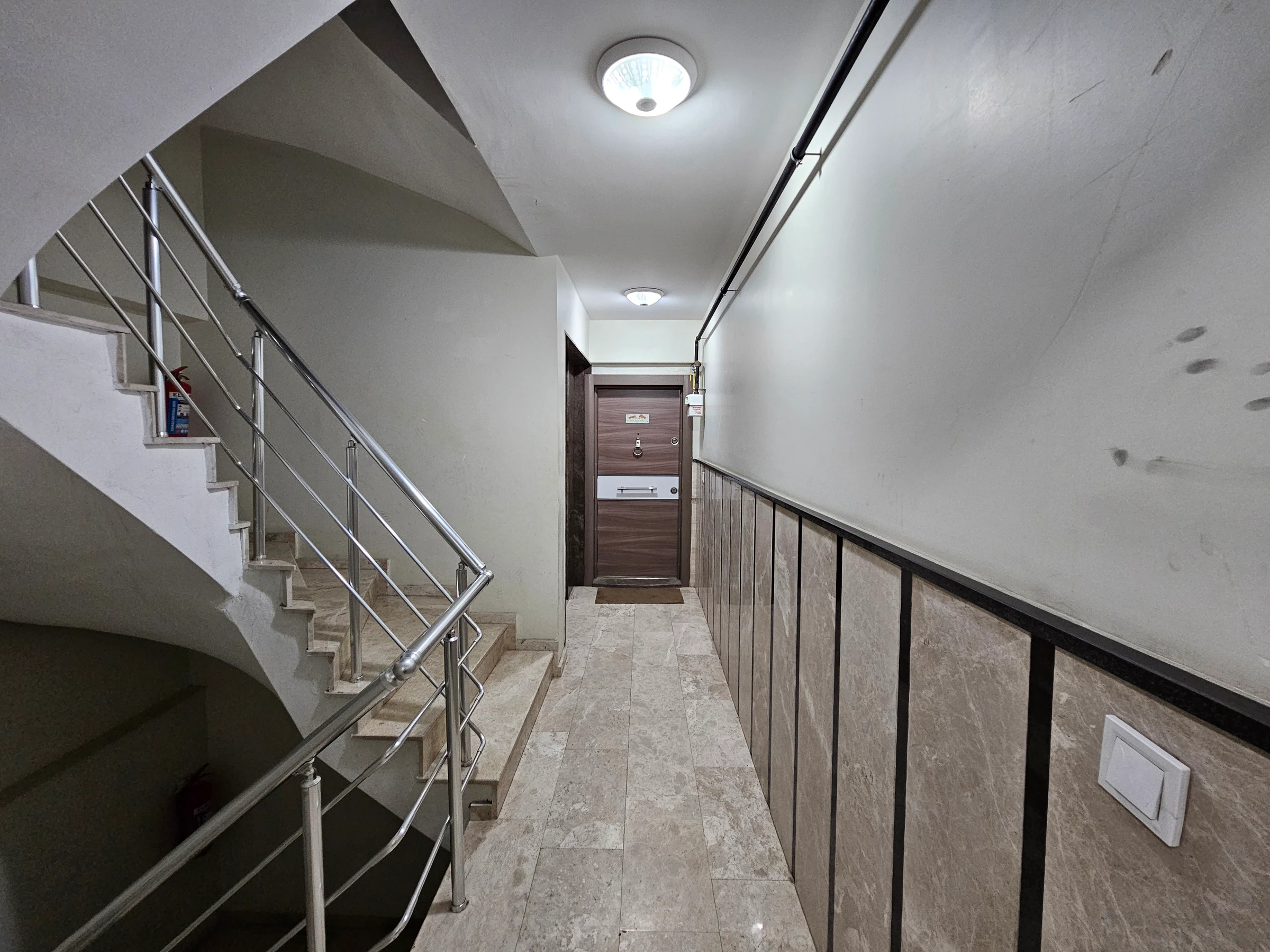 KARŞIYAKA DEDEBAŞI KİRALIK DAİRE galeri 3