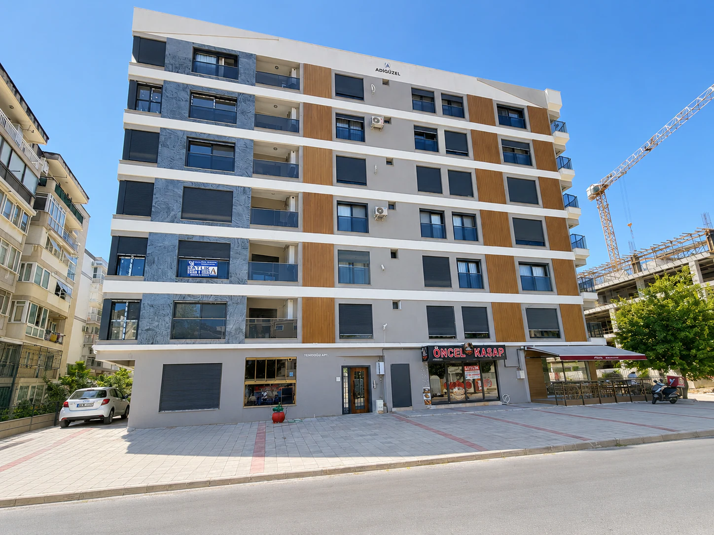 Bostanlı Merkezi Konum Sıfır 3+1 Geniş Daire