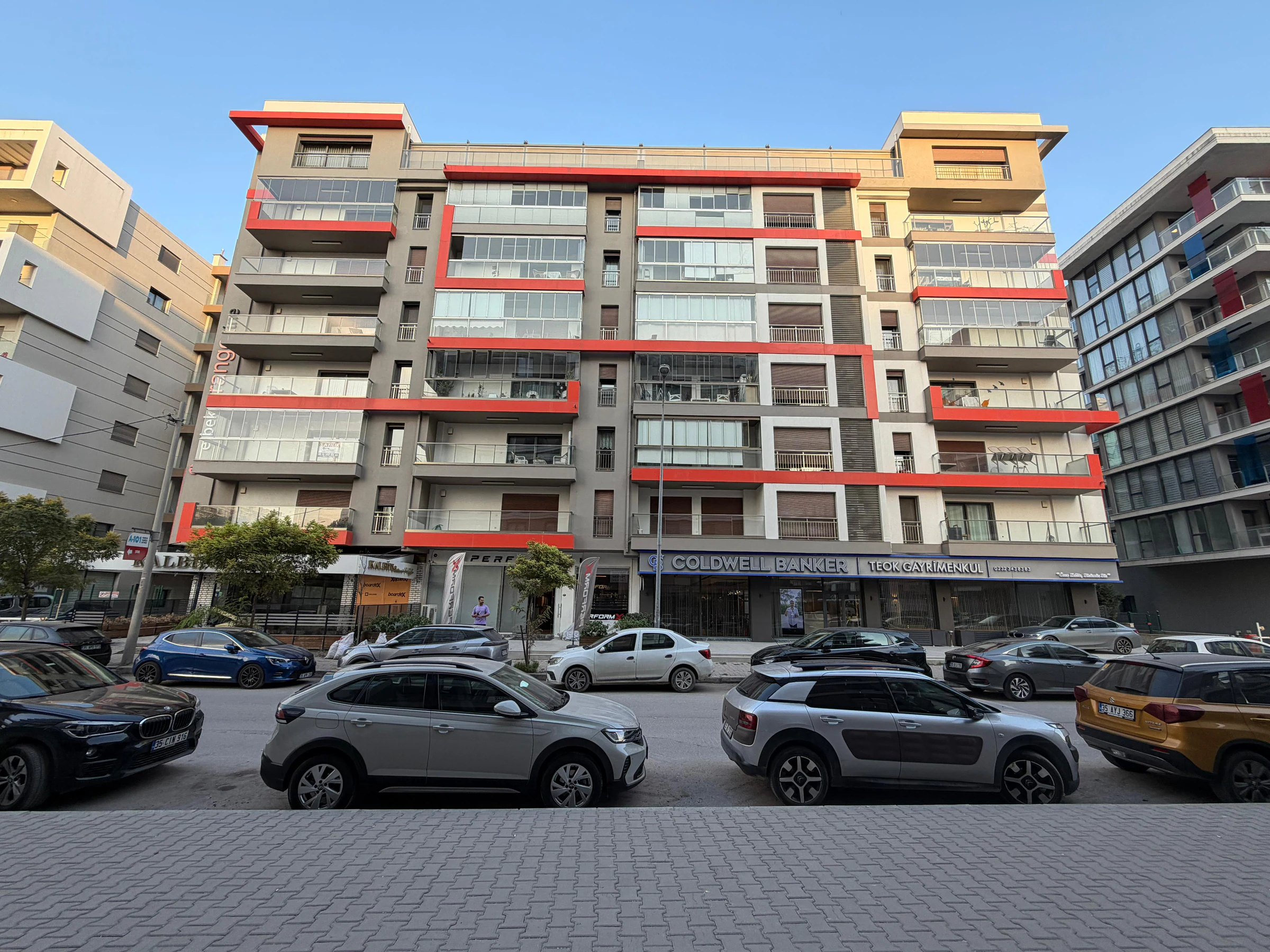 TEOK'TAN MANSUROĞLU MAHALLESİNDE LÜKS KİRALIK 3+1 DAİRE