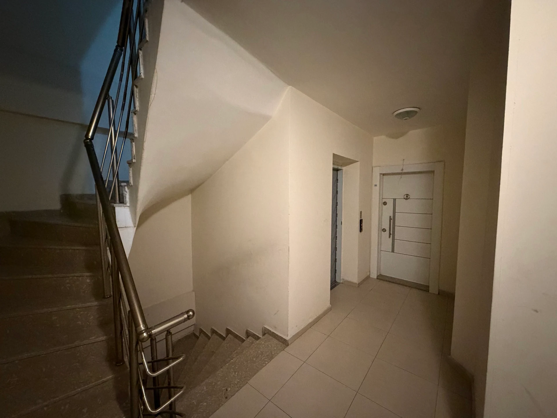 R. Şevket İnce Mahallesi Borsa Meydanında 3+1 Satılık Yeni Daire galeri 5