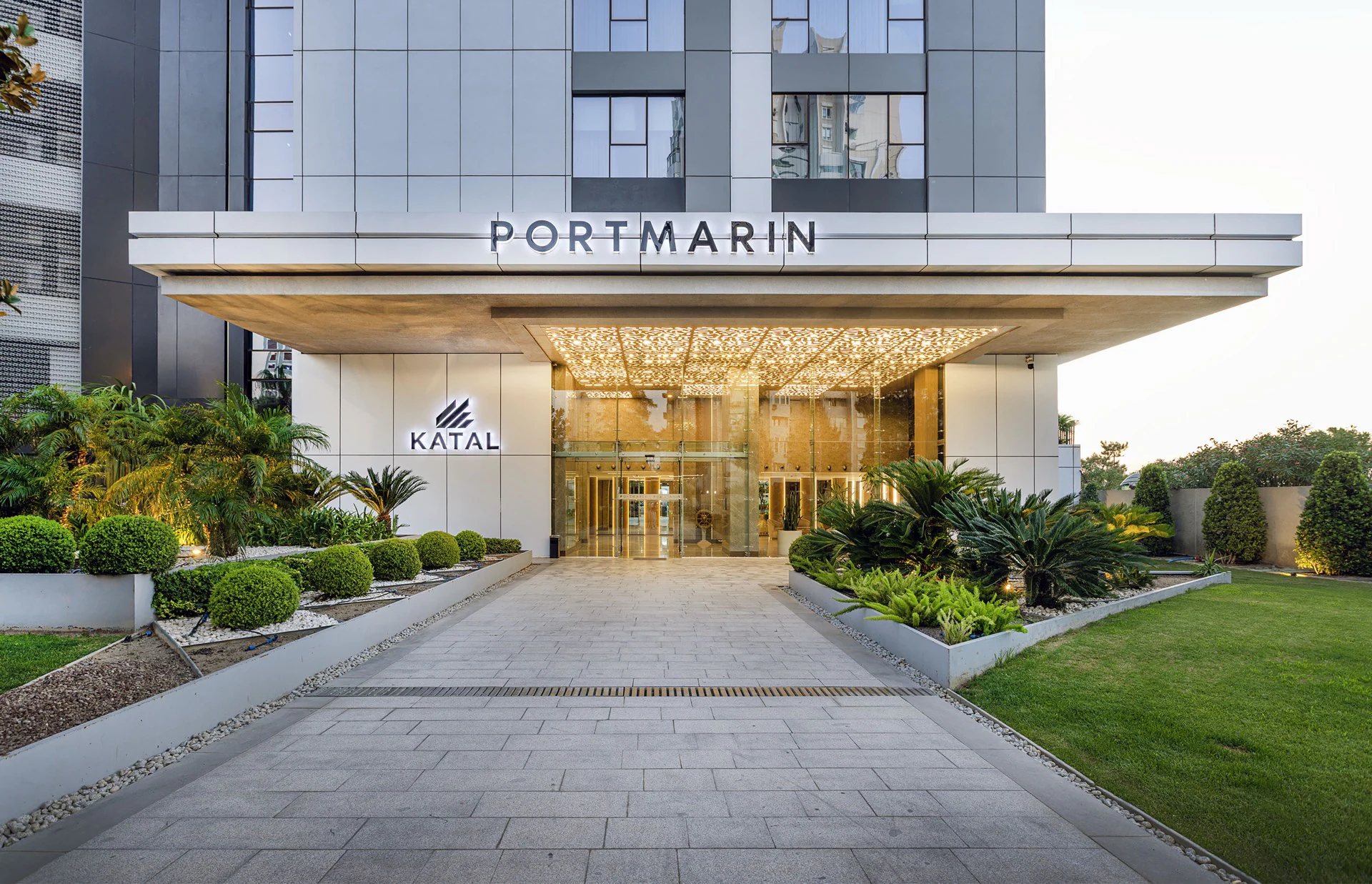 TEOK'tan Mavişehir Portmarin'de Satılık 3+1 Lüks Daire