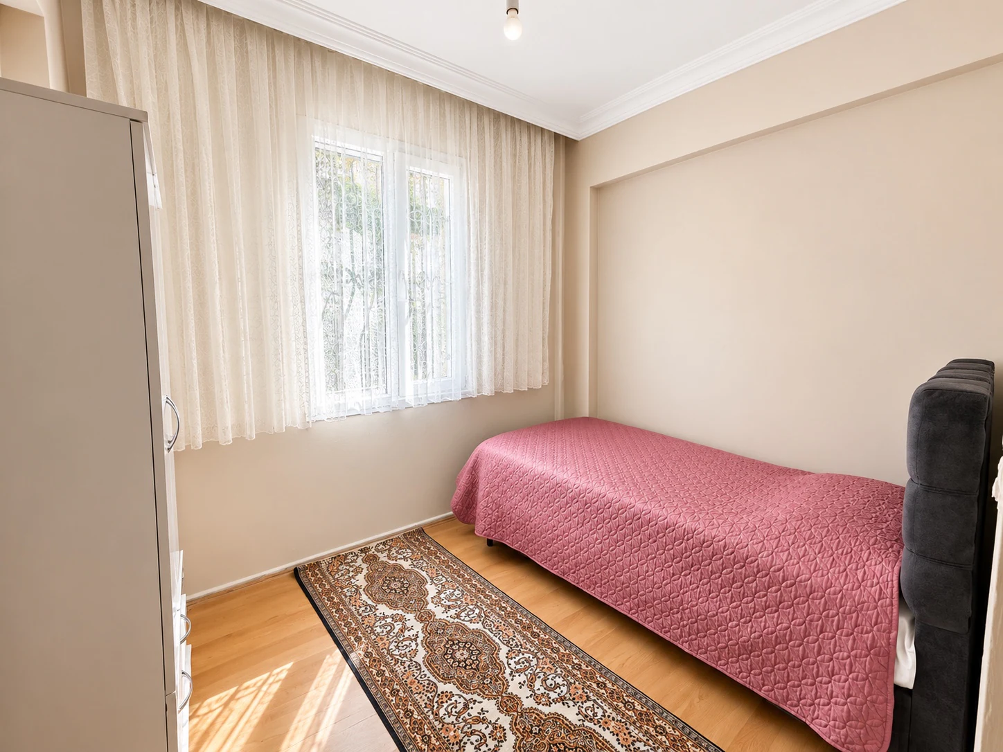 ÜNİVERSİTEYE YAKIN BUCA ADATEPE MAHALLESİNDE EŞYALI 1+1 DAİRE galeri 2
