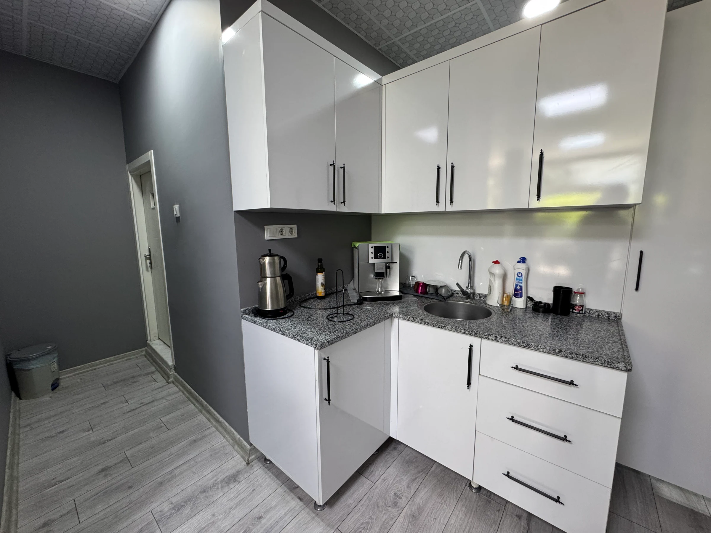 Bayraklı Manavkuyu Mah. 50 m2 Depolu 40 m2 Kiralık Dükkan galeri 4
