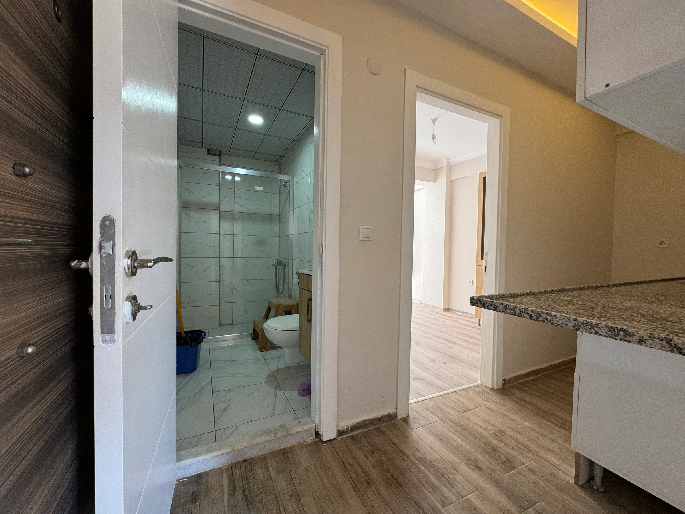 Seferihisar Adliye Karşısında 1+1 Satılık Daire galeri 5