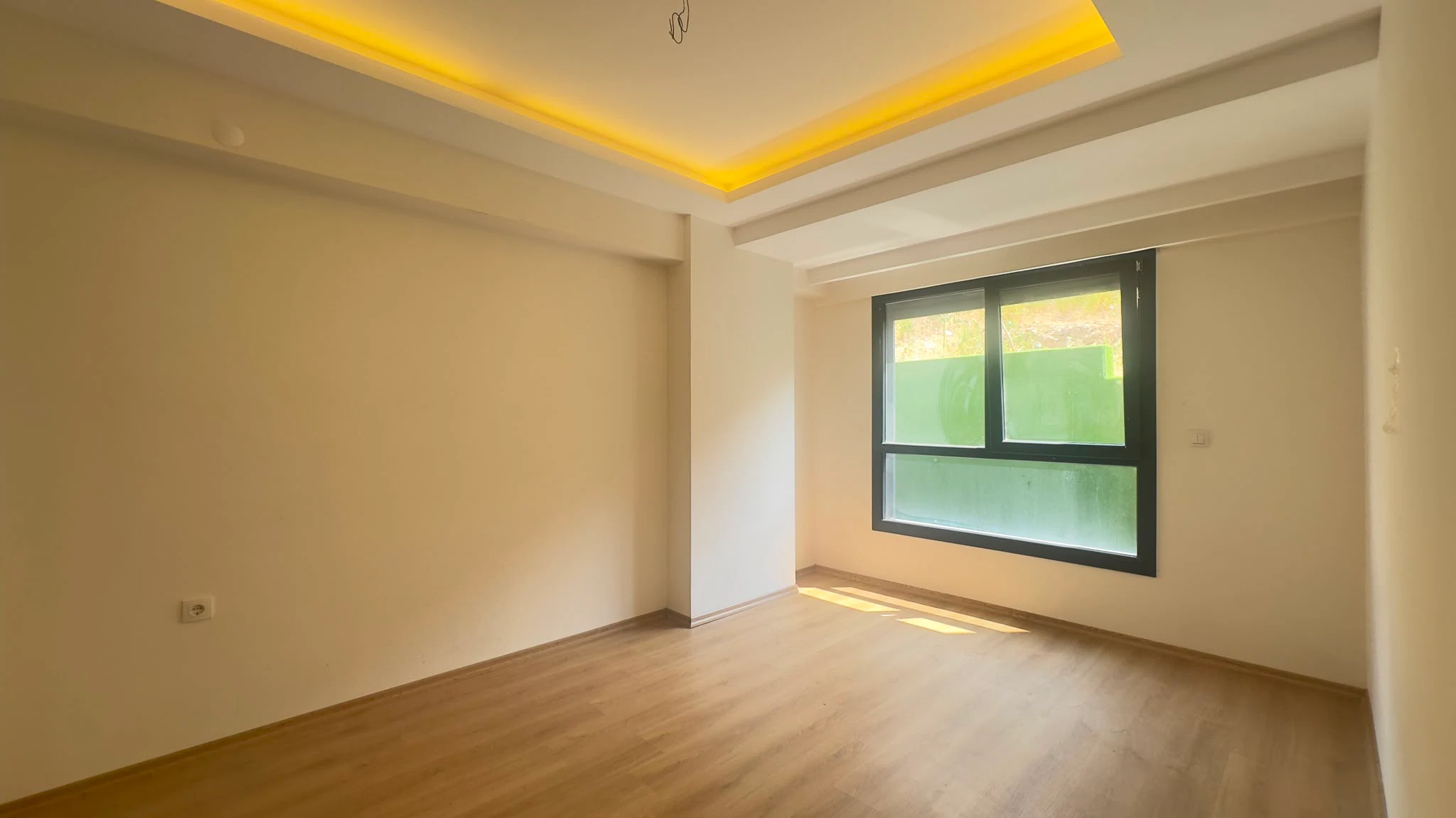 ULUKENT2 'DE HAVUZLU GÜVENLİKLİ SİTE İÇİ 2+1 KİRALIK galeri 3