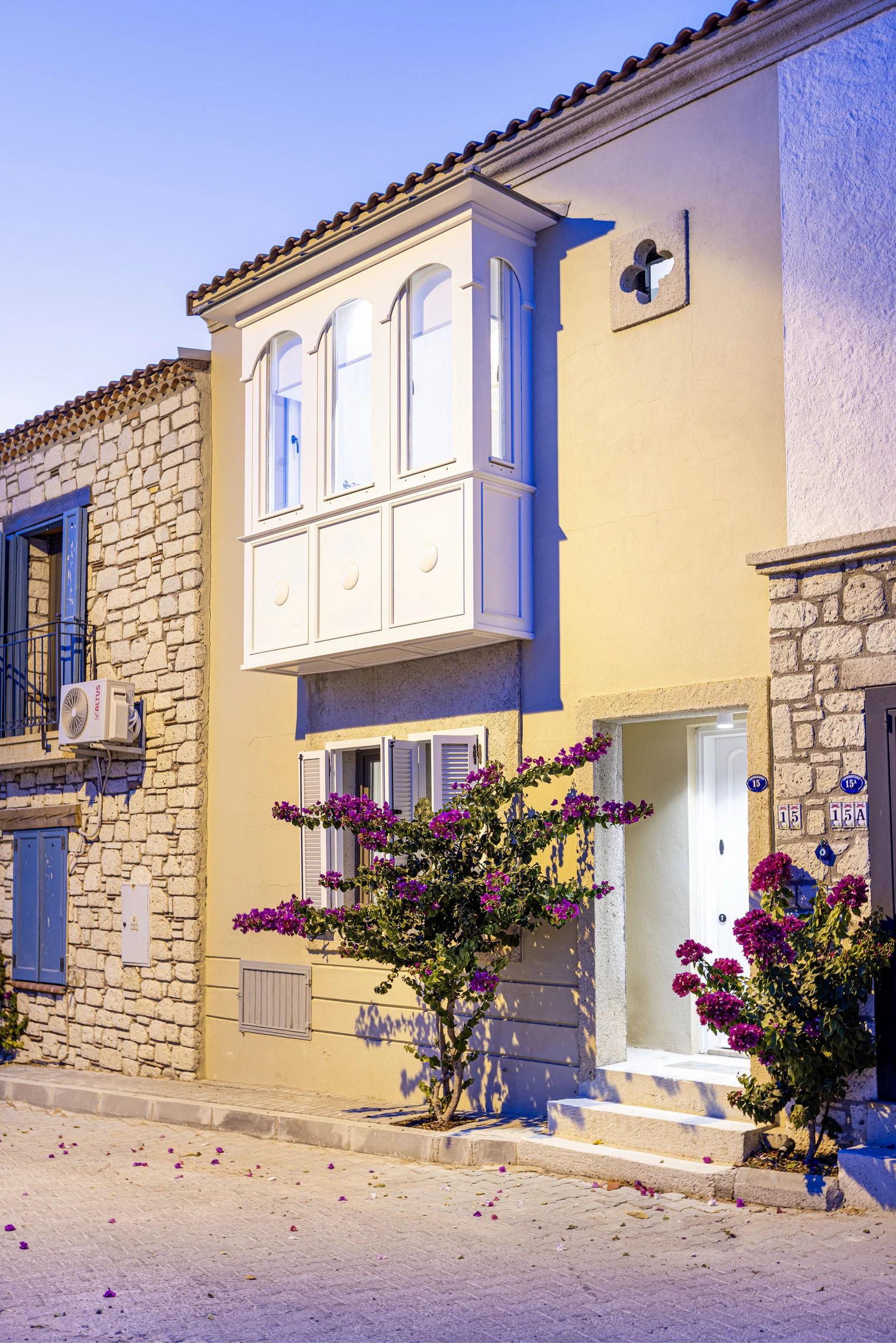 Çeşme Reisdere Köy İçinde Butik 2+1 Villa galeri 4