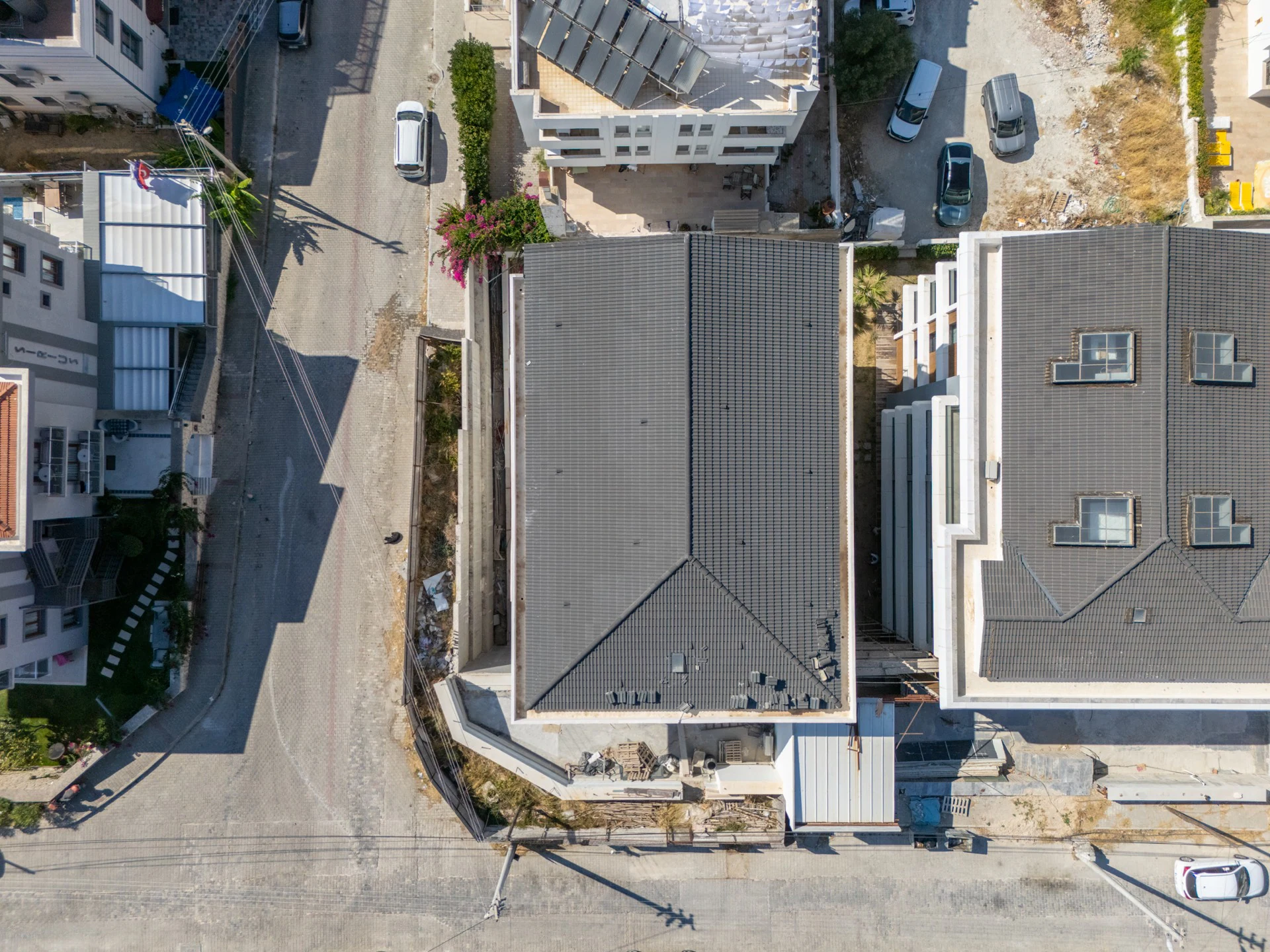 Çeşme Pırıl Otel Karşısı Satılık 1+1