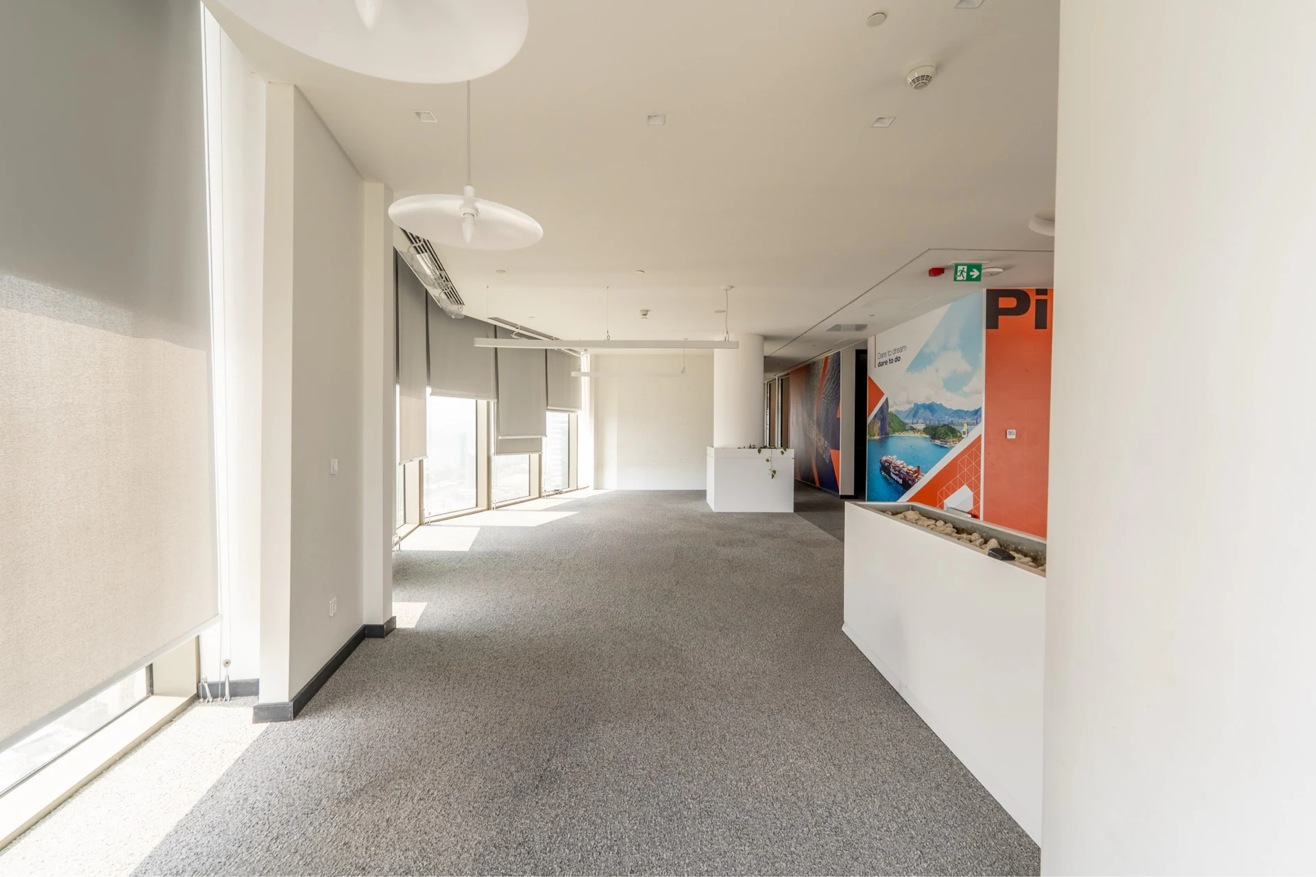 HÜSEYİN HIDIR'DAN MİSTRAL TOWER'DA EMSALSİZ TAM KAT SATILIK OFİS galeri 4