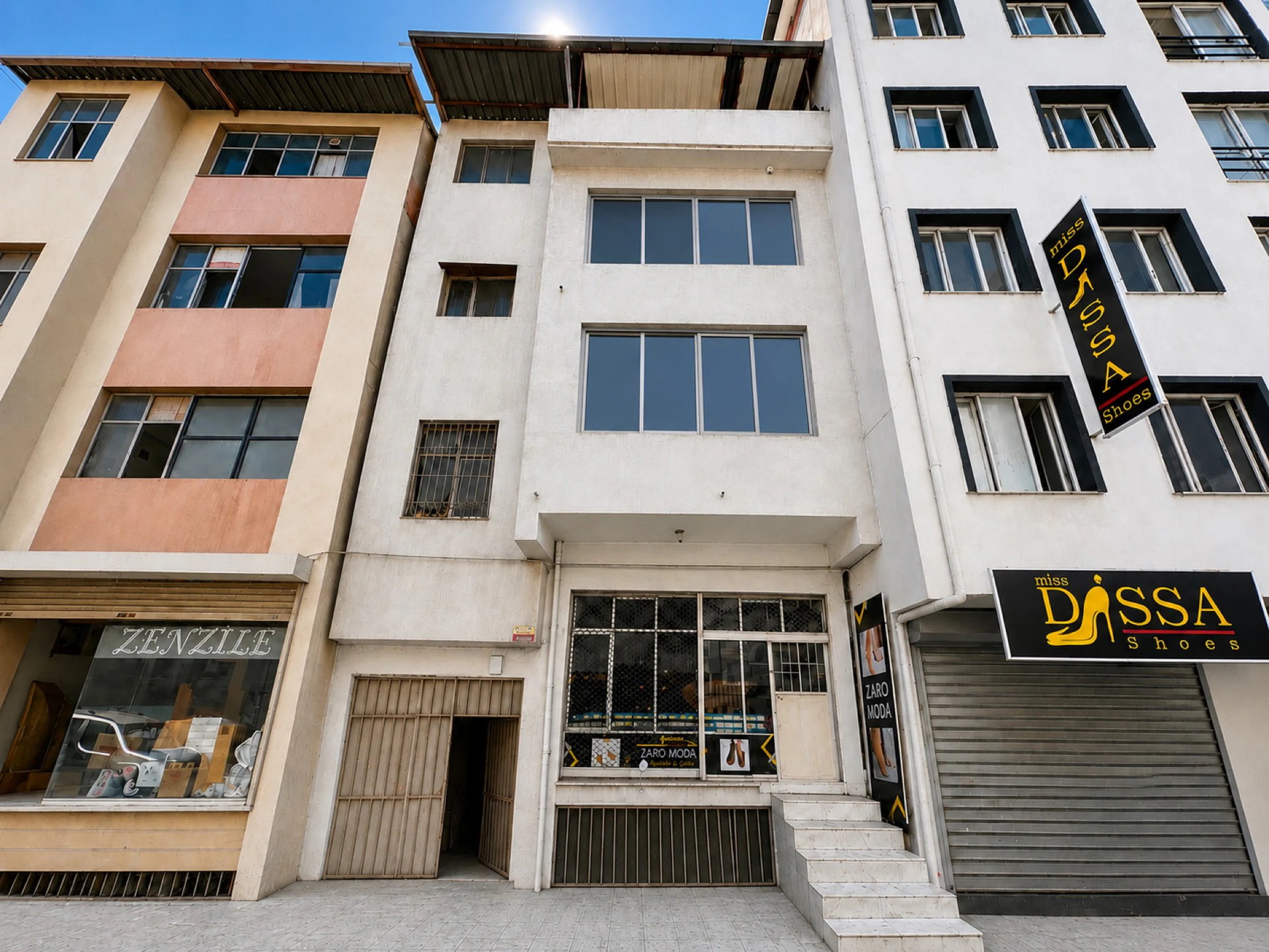 MÜCAHİT KARMAN’dan SATILIK KOMPLE BİNA galeri 4