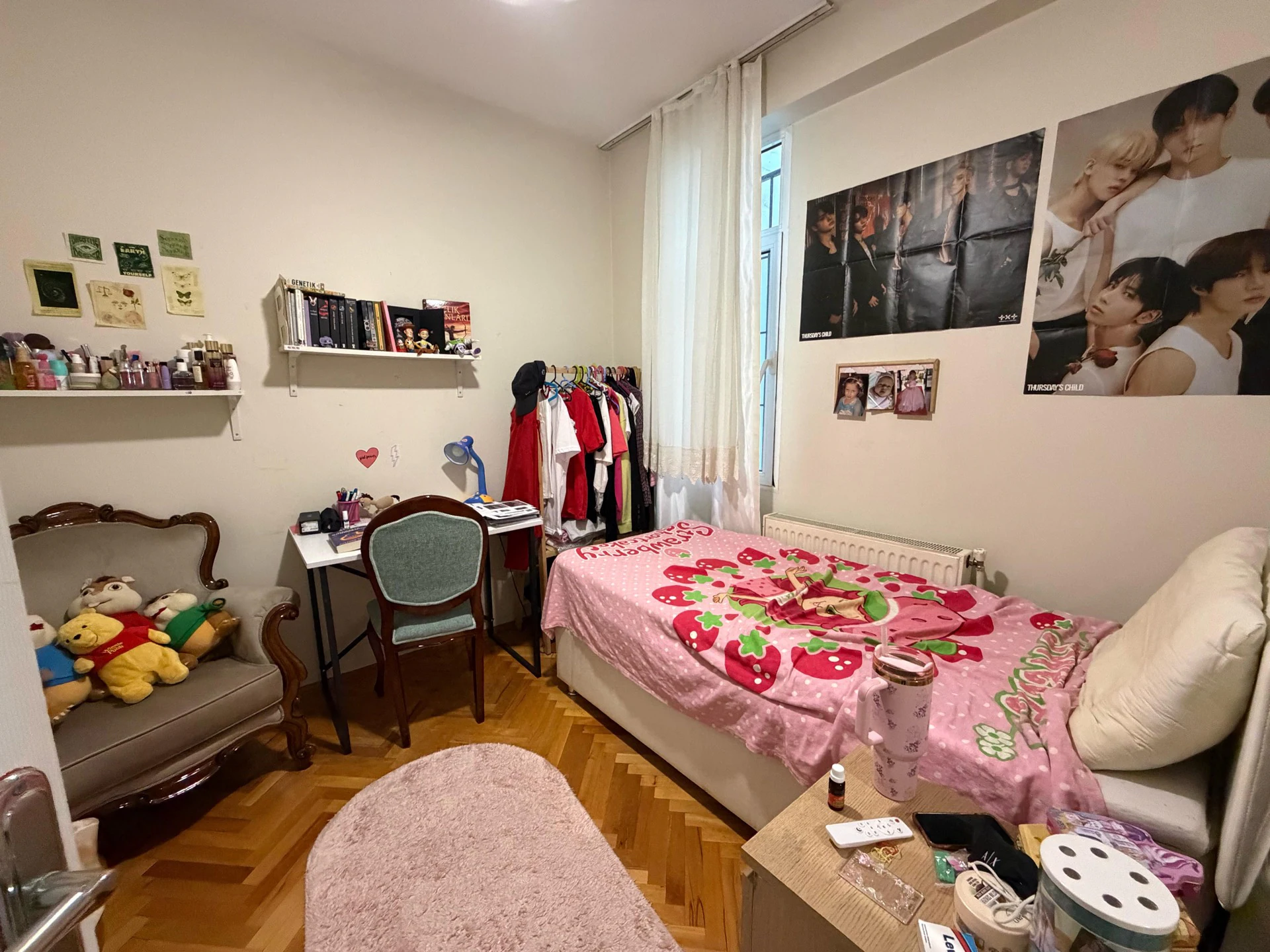İnönü caddesi üzerinde satılık 3+1 galeri 4