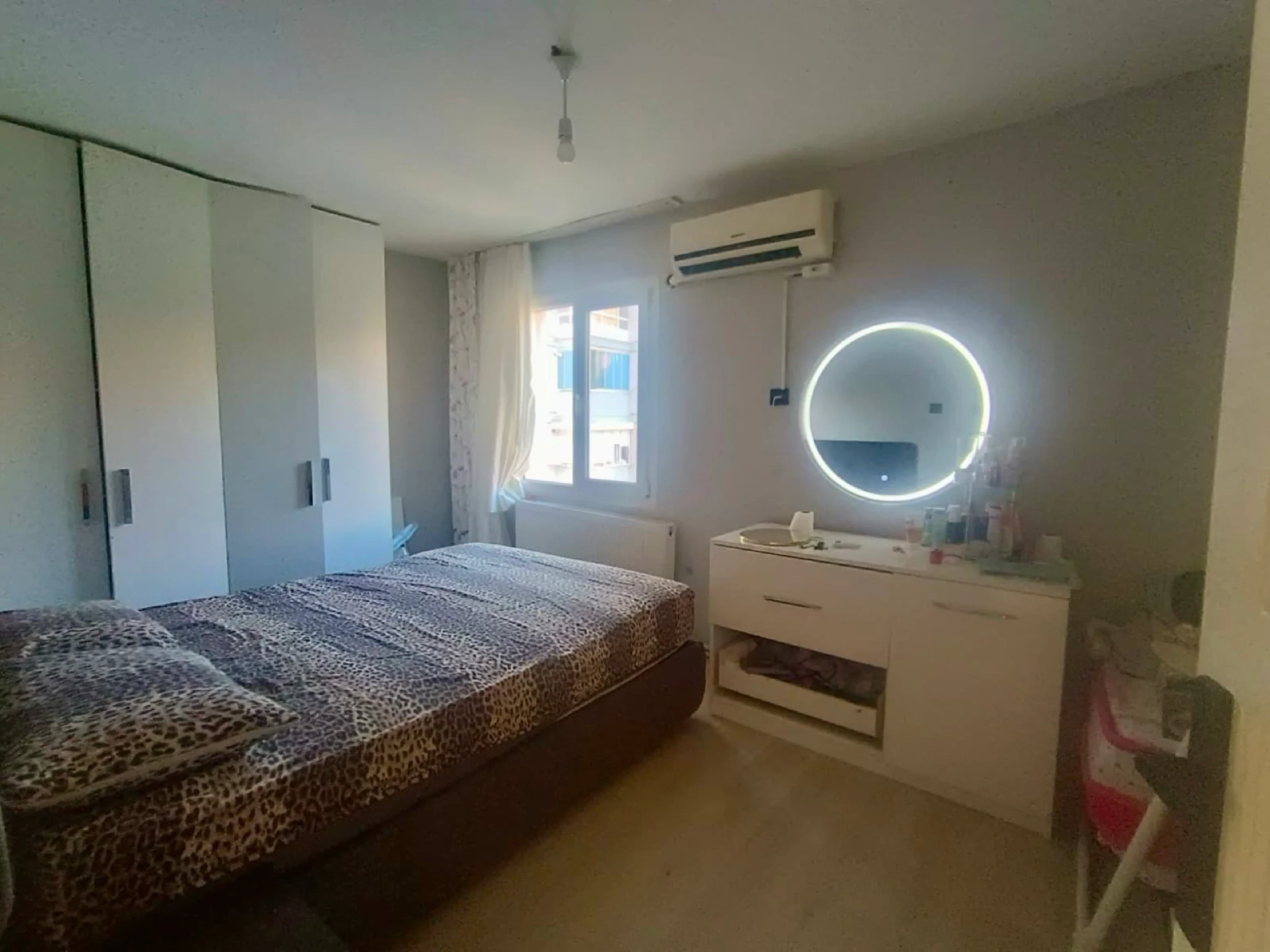 Buca İzkentte Önü Açık Doğalgazlı Ara Kat Daire galeri 5