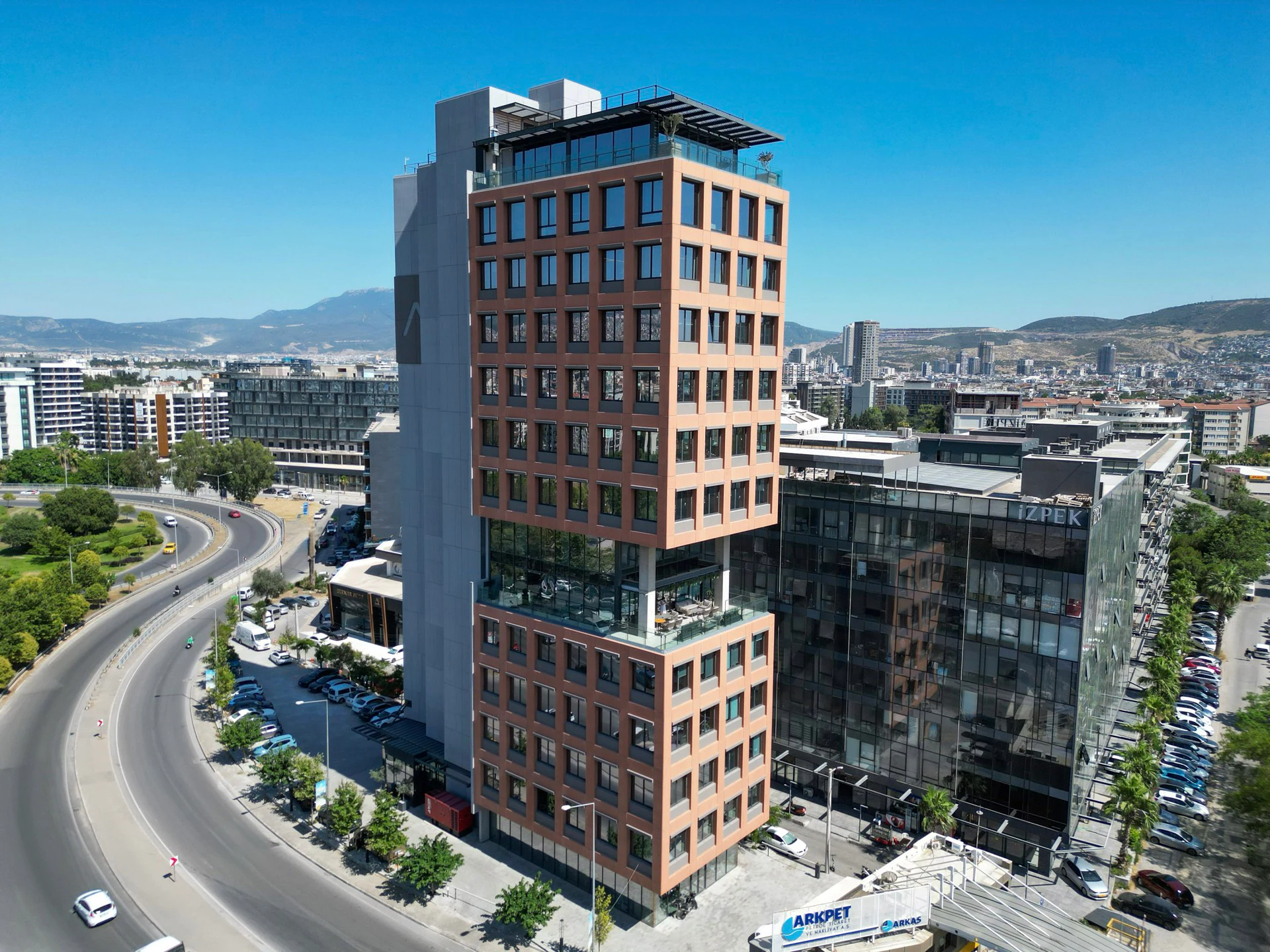 Ankara Caddesi Tam Kat Prestijli Ofis | 146m² | Artur Plaza