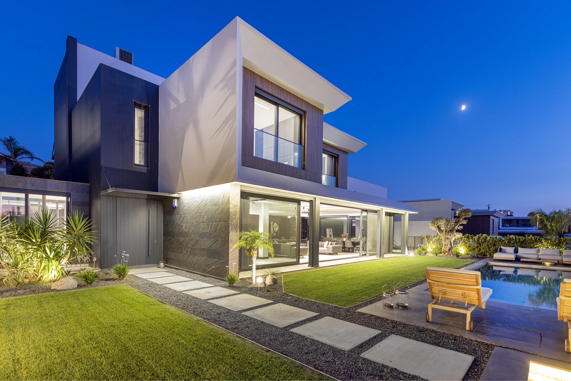 Güzelbahçe’de Satılık Çok Özel Lüks Villa galeri 2