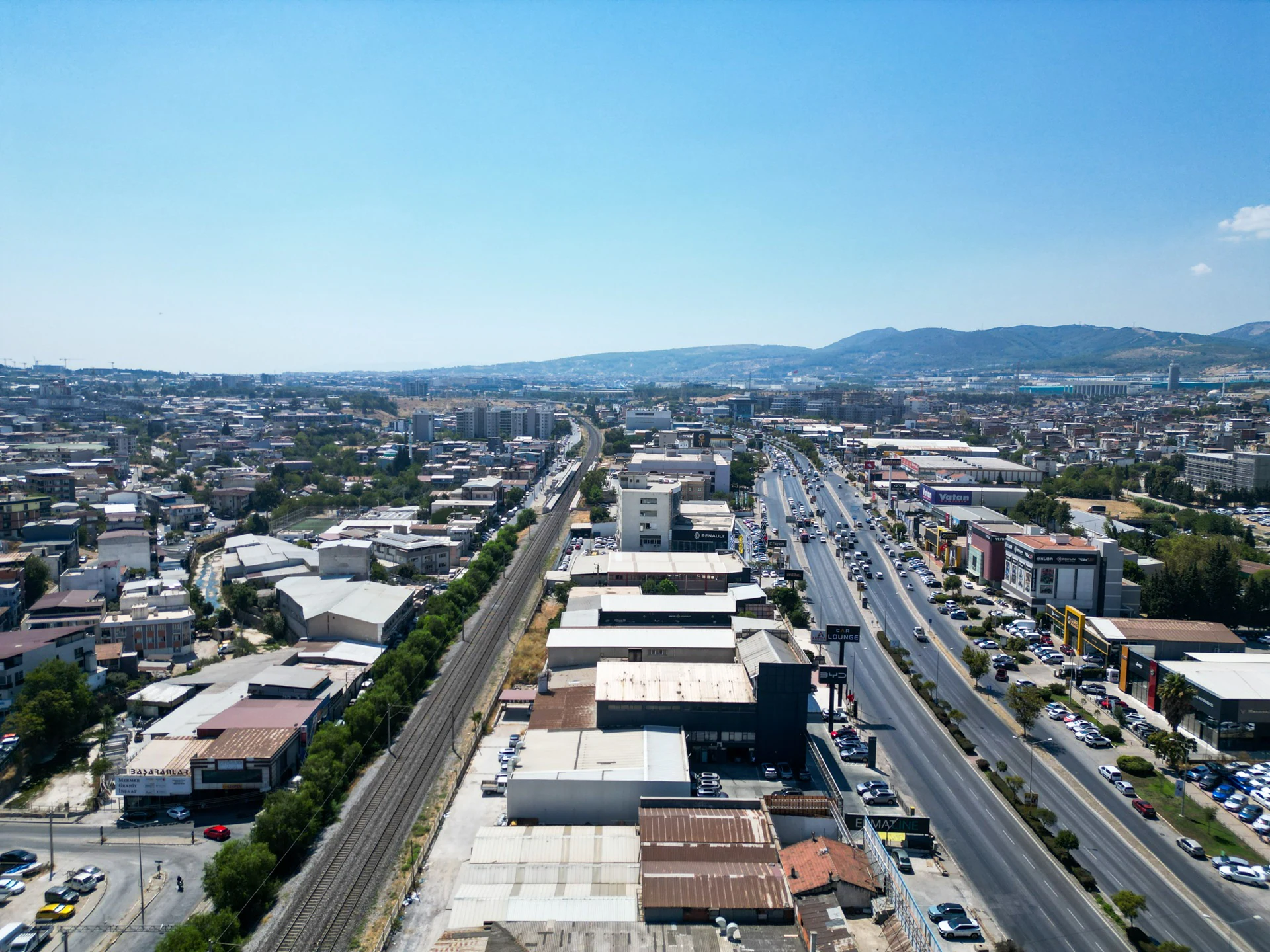 İZMİR/GAZİEMİR/AKÇAY CADDESİ ÜZERİNDE PRESTİJLİ TİCARİ YATIRIM FIRSATI galeri 5