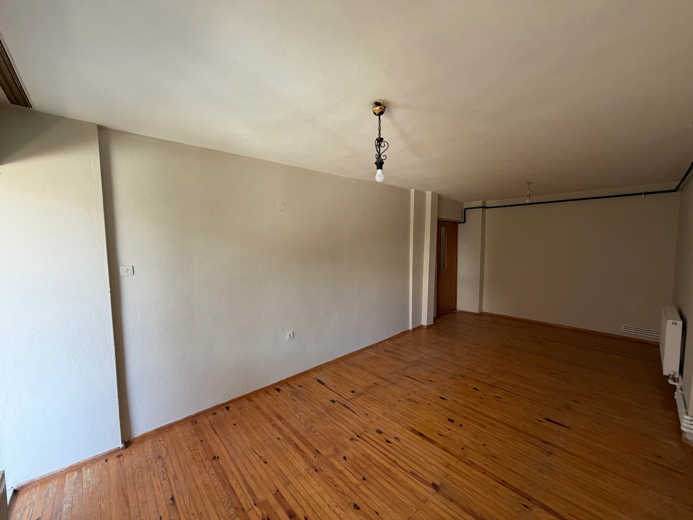 Osmangazi'de Merkezi Konumda Ara Kat Balkonlu 3+1 Kiralık Daire galeri 4