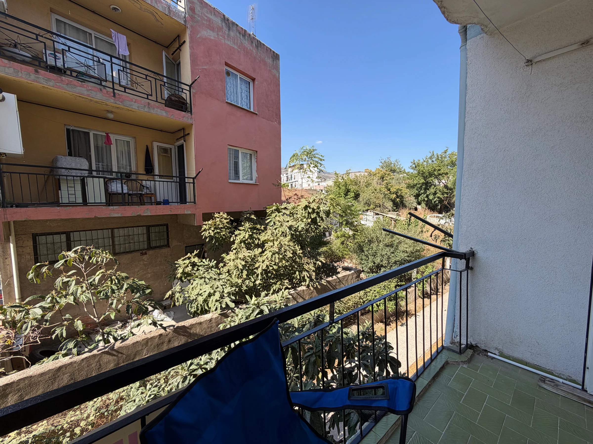 Osmangazi'de Merkezi Konumda Ara Kat Balkonlu 3+1 Kiralık Daire galeri 5