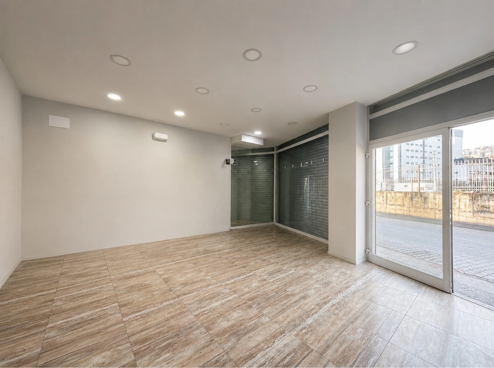 ÇİĞLİ ATA SANAYİ İZBAN YAKINI | 56 M² SATILIK DÜKKÂN galeri 4